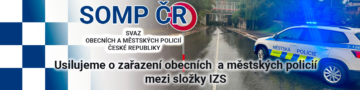 Pohled na Lipenské jezero s molem a západem slunce - Lipno Club